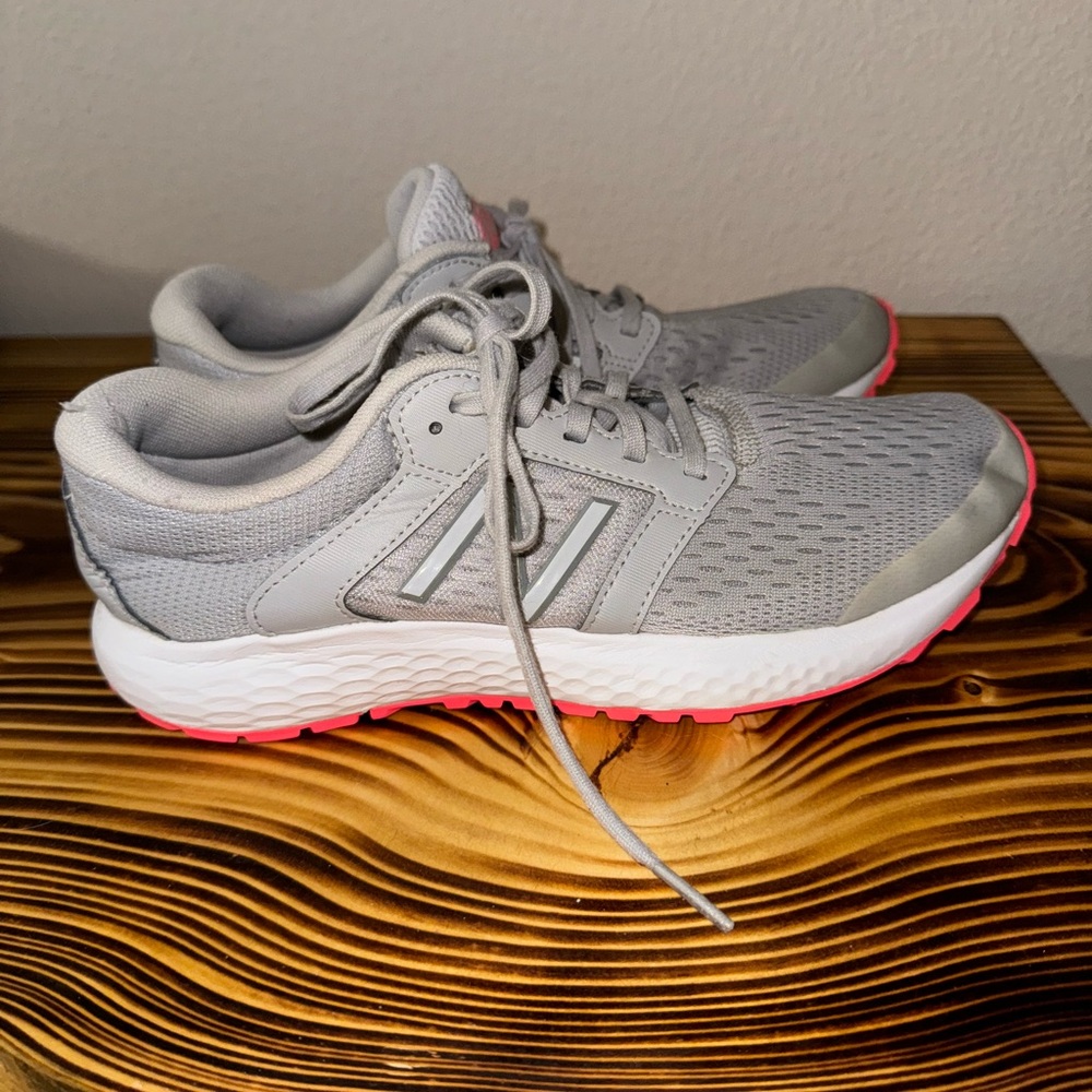Women’s New Balance Comfort Ride 520 Running Shoes